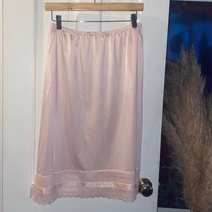 Vanity Fair Vintage Blush Lace Slip Skirt